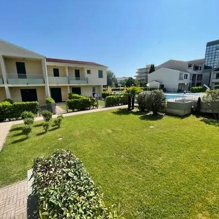Apartament With Swimming Pool Caorle
