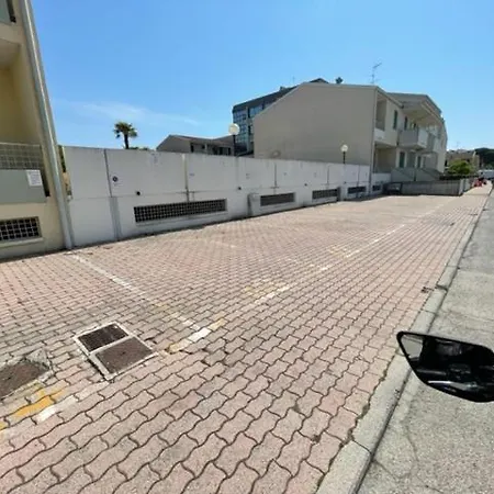 Apartament With Swimming Pool