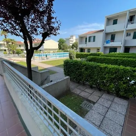 Apartament With Swimming Pool